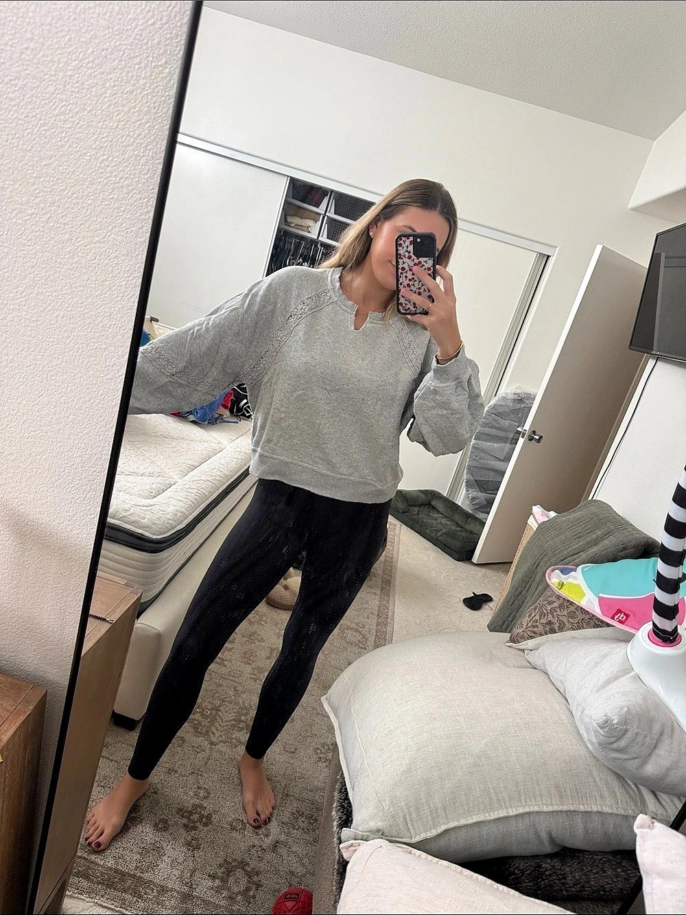 Aerie Gray Long Sleeve Size Small